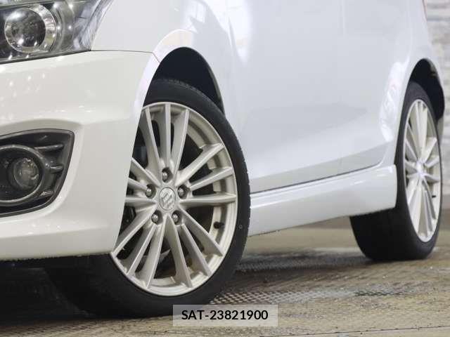 Suzuki SWIFT 2013-04 7879804-18