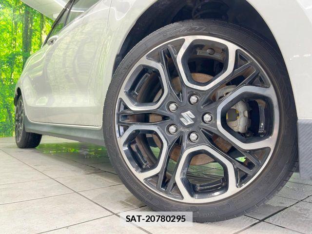 Suzuki SWIFT 2018-04 7879801-12