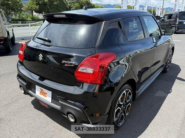 Suzuki SWIFT 2023-08 7879794-14