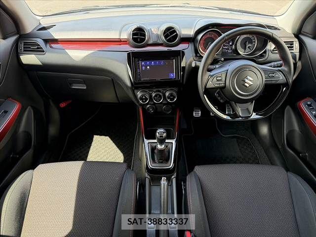 Suzuki SWIFT 2023-08 7879794-1