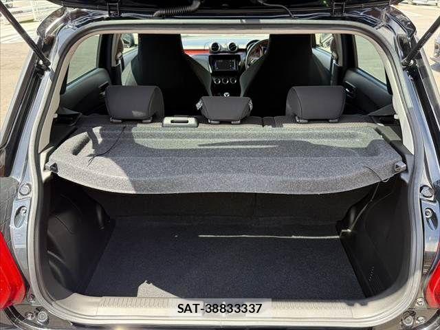 Suzuki SWIFT 2023-08 7879794-19