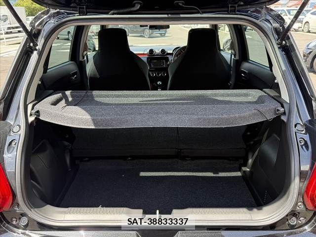 Suzuki SWIFT 2023-08 7879794-20