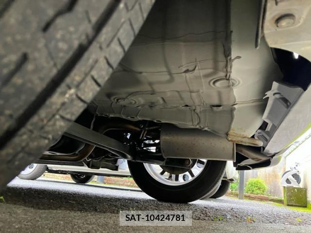 Suzuki SWIFT 2015-07 7879813-22