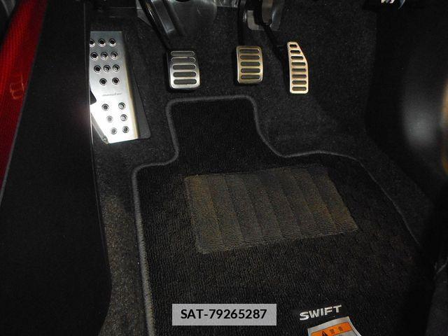 Suzuki SWIFT 2023-10 7879791-21