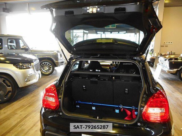 Suzuki SWIFT 2023-10 7879791-27