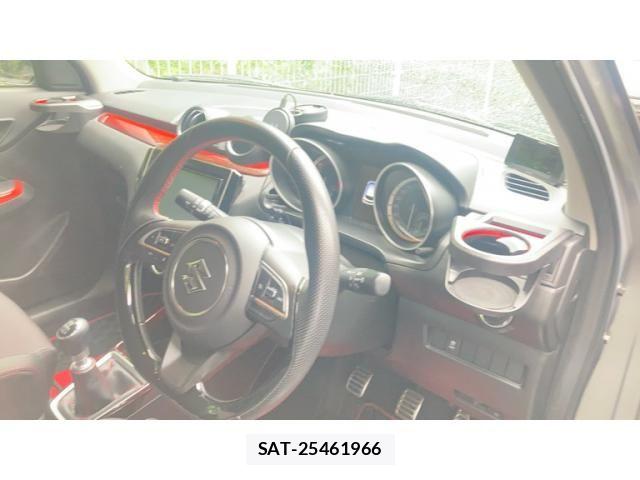 Suzuki SWIFT 2021-10 7879807-11