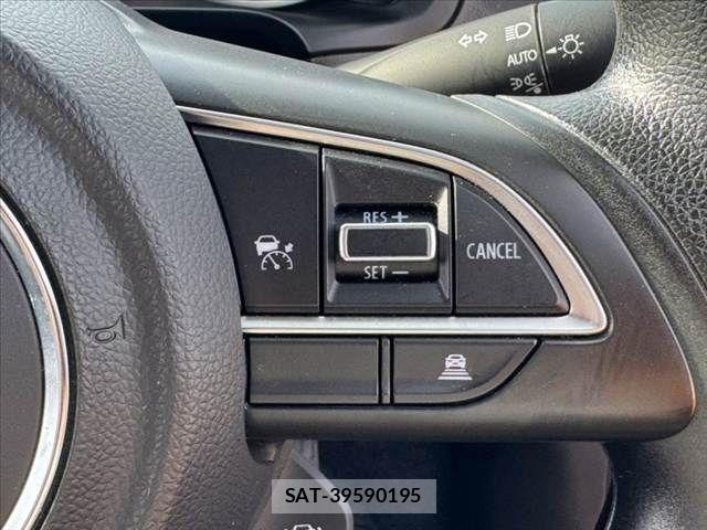 Suzuki SWIFT 2022-03 7879803-26