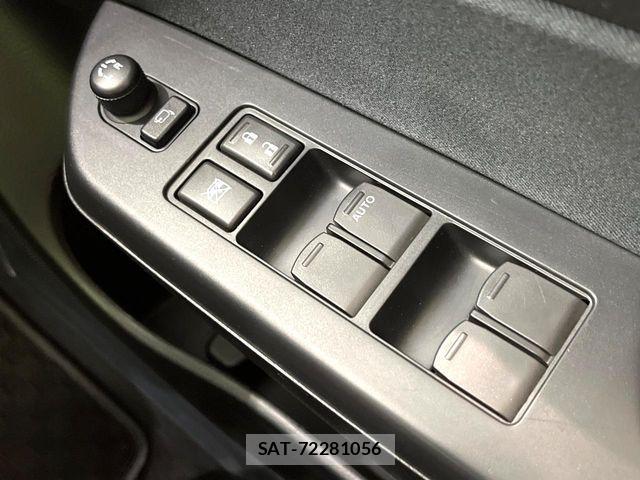 Suzuki SWIFT 2013-06 7879816-6