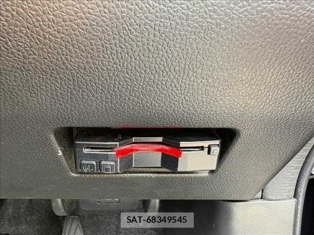 Suzuki SWIFT 2020-02 7879811-12
