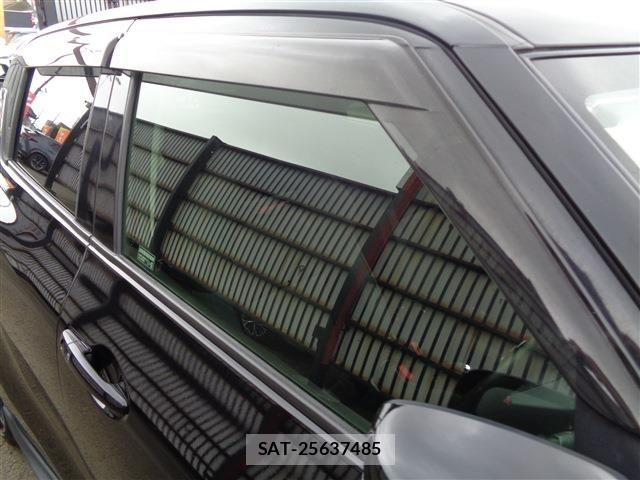 Suzuki SWIFT 2020-03 7879797-9