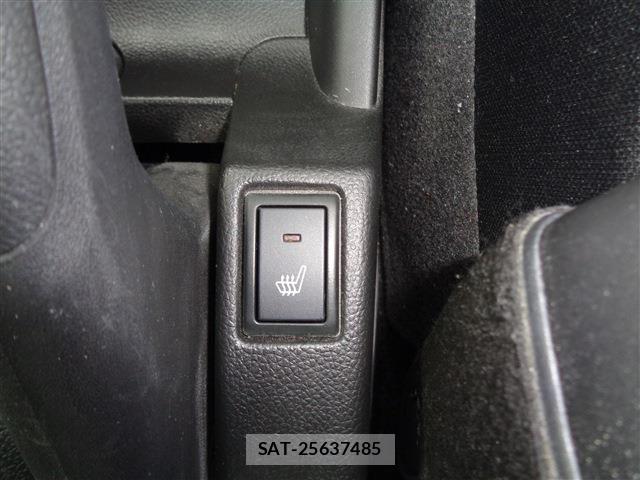 Suzuki SWIFT 2020-03 7879797-19
