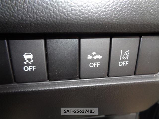 Suzuki SWIFT 2020-03 7879797-21