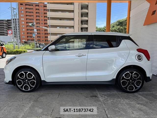 Suzuki SWIFT 2022-10 7879793-13