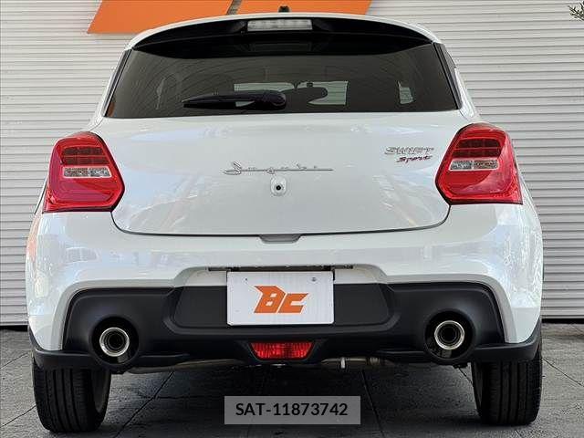 Suzuki SWIFT 2022-10 7879793-15