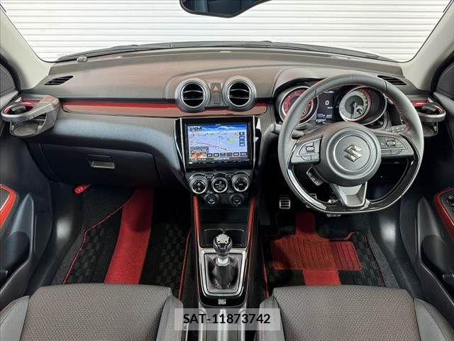 Suzuki SWIFT 2022-10 7879793-1