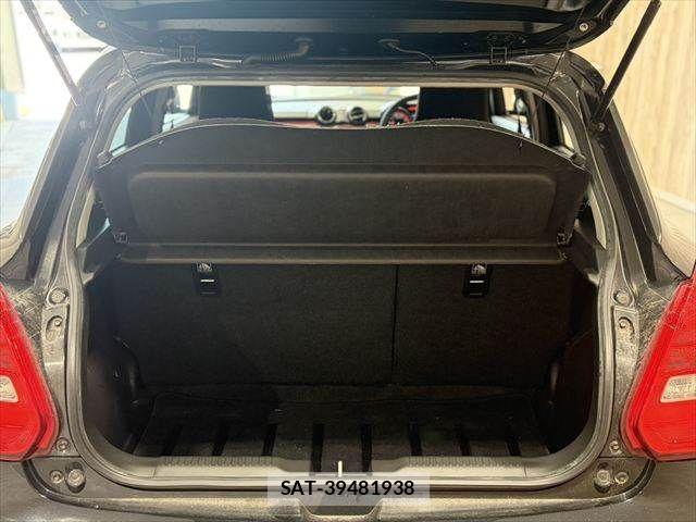 Suzuki SWIFT 2019-11 7879805-6
