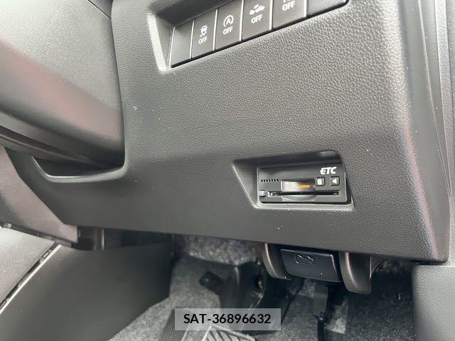 Suzuki SWIFT 2017-06 7879808-15