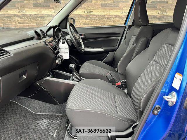 Suzuki SWIFT 2017-06 7879808-18