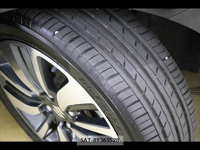 Suzuki SWIFT 2017-05 7879806-24