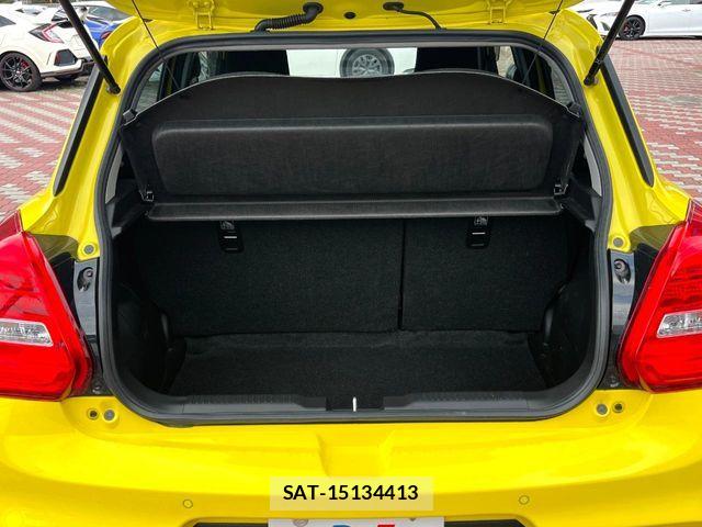 Suzuki SWIFT 2023-03 7903477-9