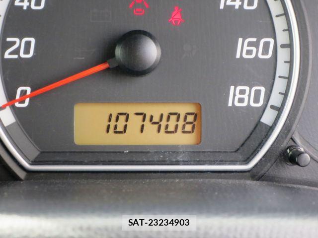 Suzuki SWIFT 2007-06 7903480-21