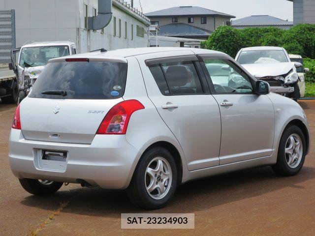Suzuki SWIFT 2007-06 7903480-2