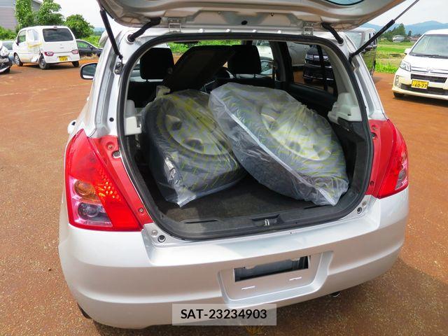Suzuki SWIFT 2007-06 7903480-7
