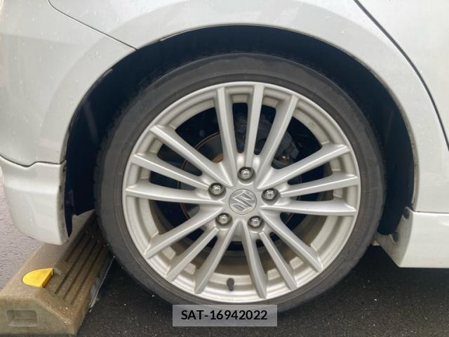 Suzuki SWIFT 2013-08 7903479-10