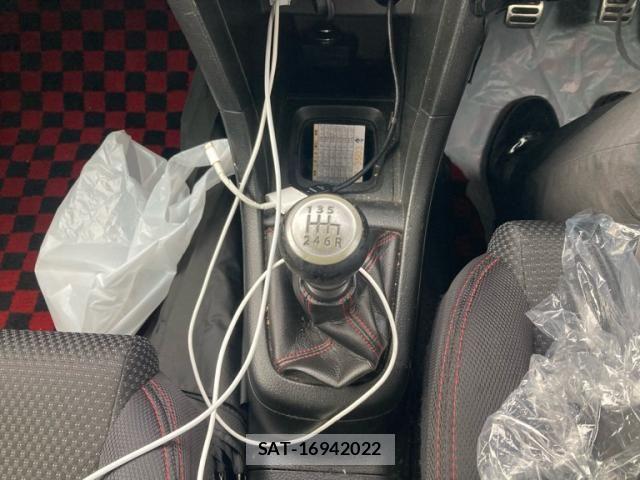 Suzuki SWIFT 2013-08 7903479-20