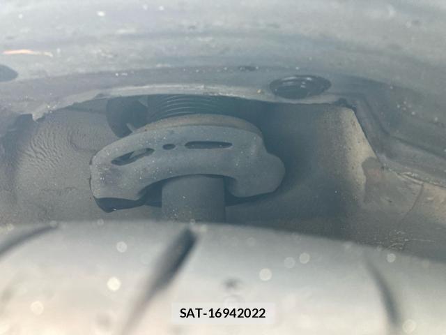 Suzuki SWIFT 2013-08 7903479-24