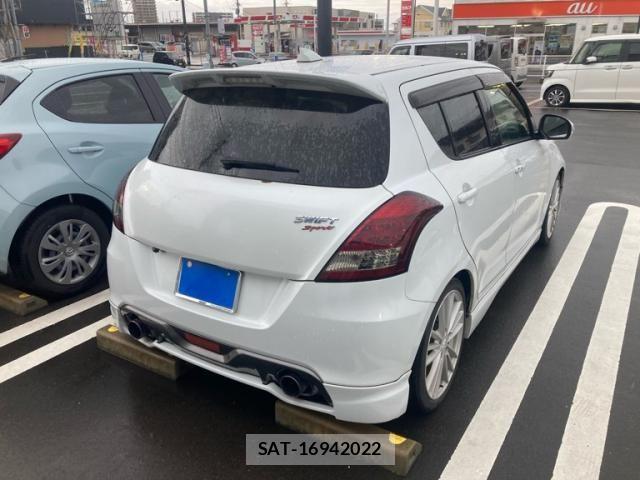Suzuki SWIFT 2013-08 7903479-5