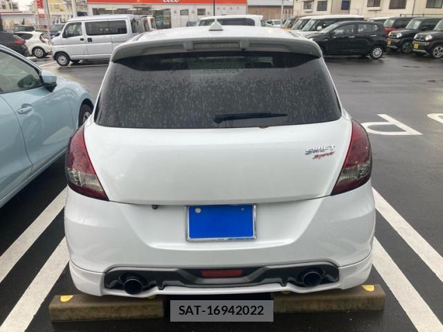 Suzuki SWIFT 2013-08 7903479-6
