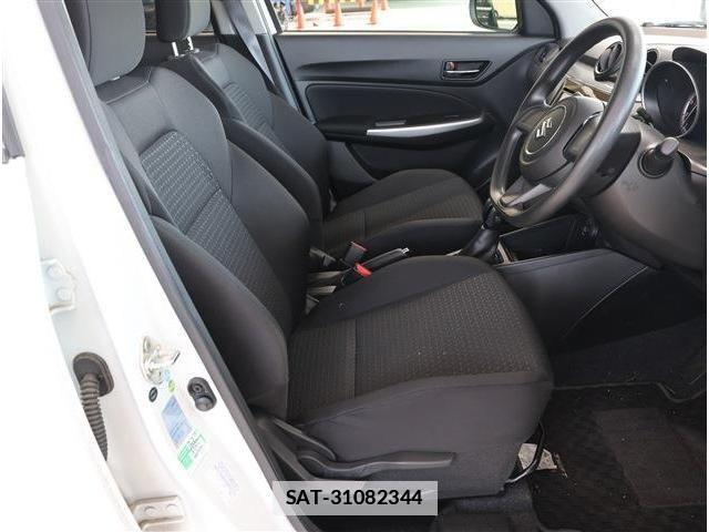 Suzuki SWIFT 2019-03 7903478-11