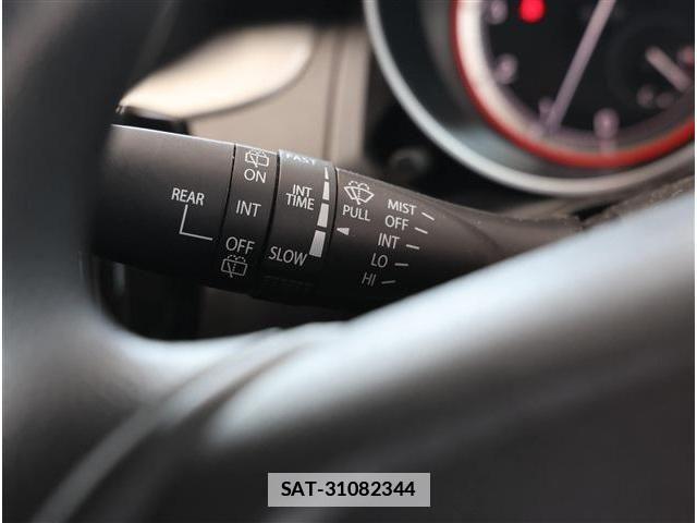 Suzuki SWIFT 2019-03 7903478-25