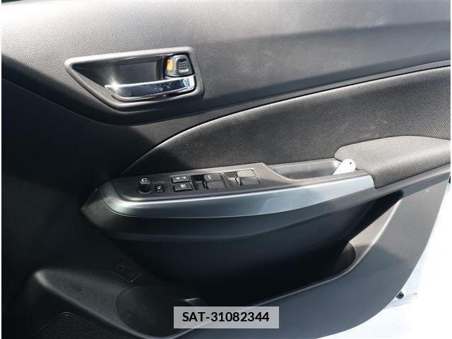 Suzuki SWIFT 2019-03 7903478-3
