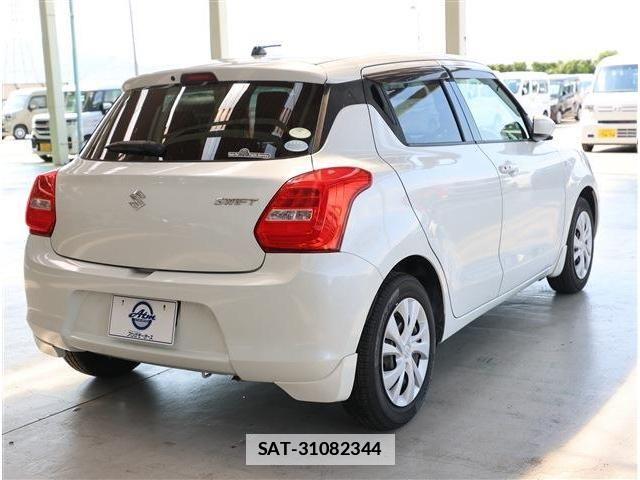 Suzuki SWIFT 2019-03 7903478-4
