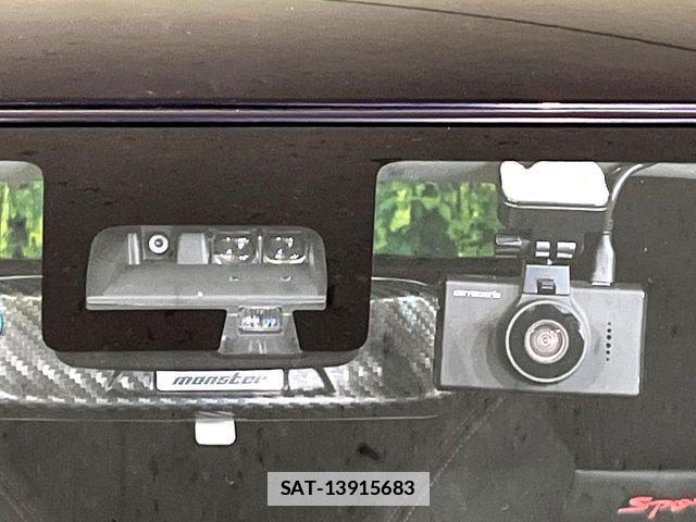 Suzuki SWIFT 2018-12 7963995-6