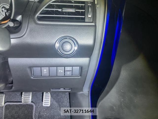 Suzuki SWIFT 2025-10 7963985-14