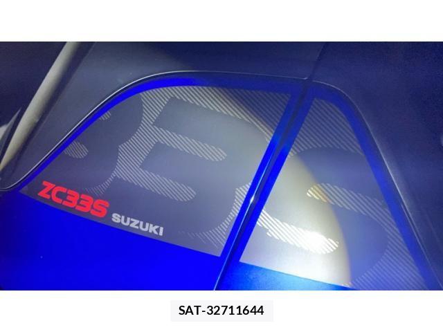 Suzuki SWIFT 2025-10 7963985-24