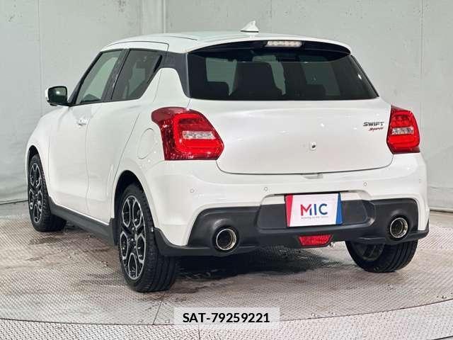 Suzuki SWIFT 2021-12 7963994-5