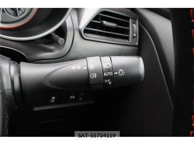 Suzuki SWIFT 2021-11 7963992-24