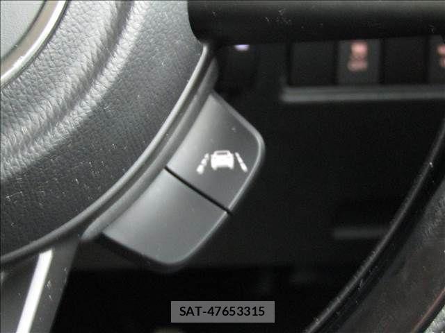 Suzuki SWIFT 2017-11 7963997-13