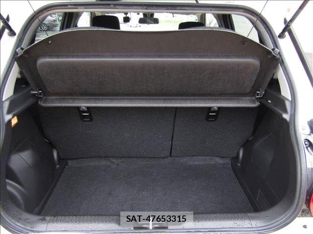 Suzuki SWIFT 2017-11 7963997-24