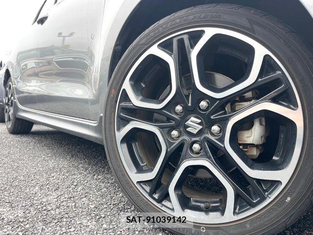 Suzuki SWIFT 2018-10 7963996-11