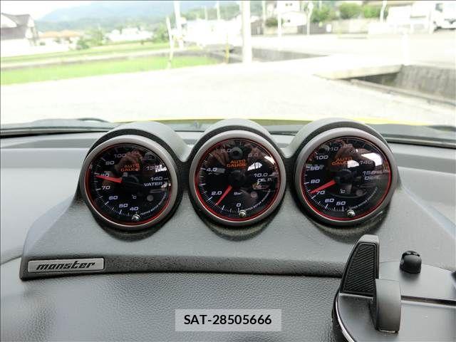 Suzuki SWIFT 2018-02 7963993-11