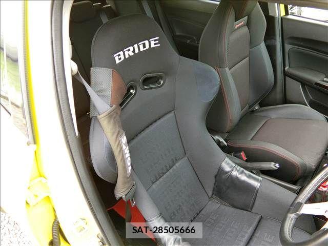 Suzuki SWIFT 2018-02 7963993-12