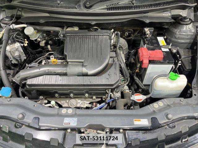 Suzuki SWIFT 2016-05 7963998-17