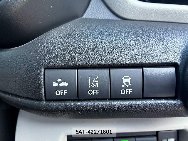 Suzuki SWIFT 2024-03 7981206-15