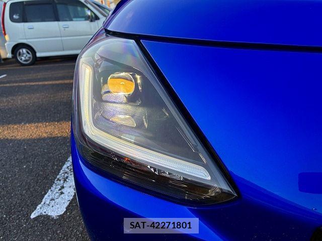 Suzuki SWIFT 2024-03 7981206-27