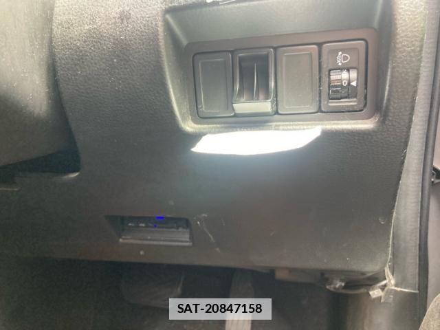 Suzuki SWIFT 2012-07 7981223-11